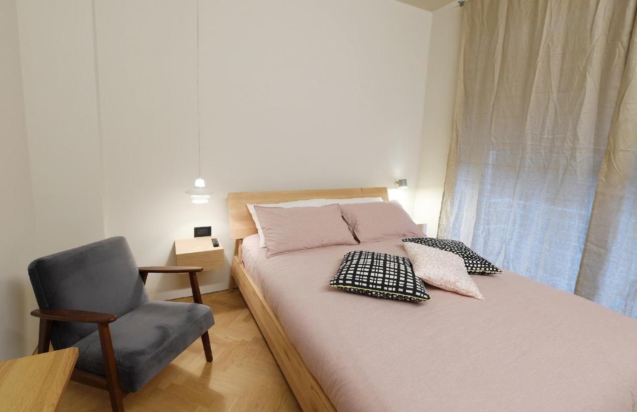 Bed and Breakfast La Casa Sugli Archi à Salernes Extérieur photo