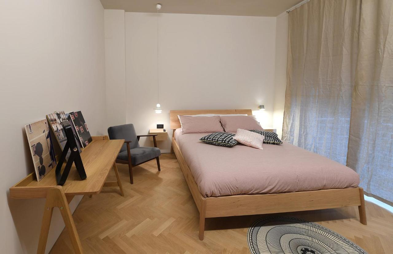 Bed and Breakfast La Casa Sugli Archi à Salernes Extérieur photo